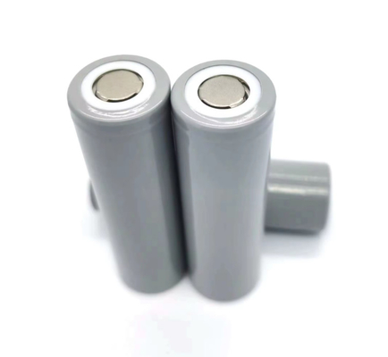 bassa temperatura 3.7v Inr21700 4000mah alta velocità di scarica 40a lunga durata del ciclo 1000 cicli Li-ion 21700 batteria