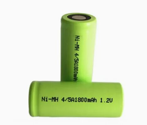 Batteria ricaricabile NiMH 17340 con capacità di 1800mAh, alta velocità di scarica 10C e oltre 500 cicli di vita