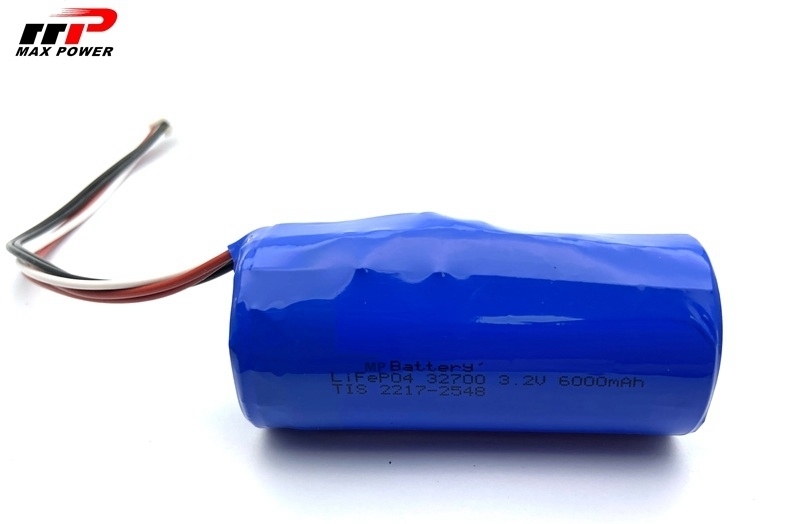Potente batteria per scooter elettrici con corrente di ricarica massima di 0,5 °C e tecnologia Li-ion Phosphate ad alta capacità